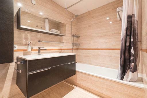 칼라 데 피네스트라트 Edificio Puerta Mitica 아파트 외부 사진